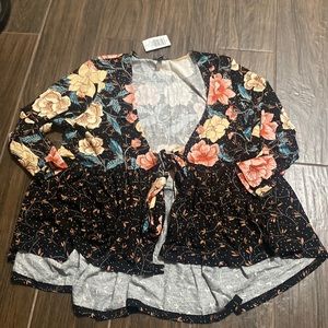 COPY - Torrid floral open cardigan with tie